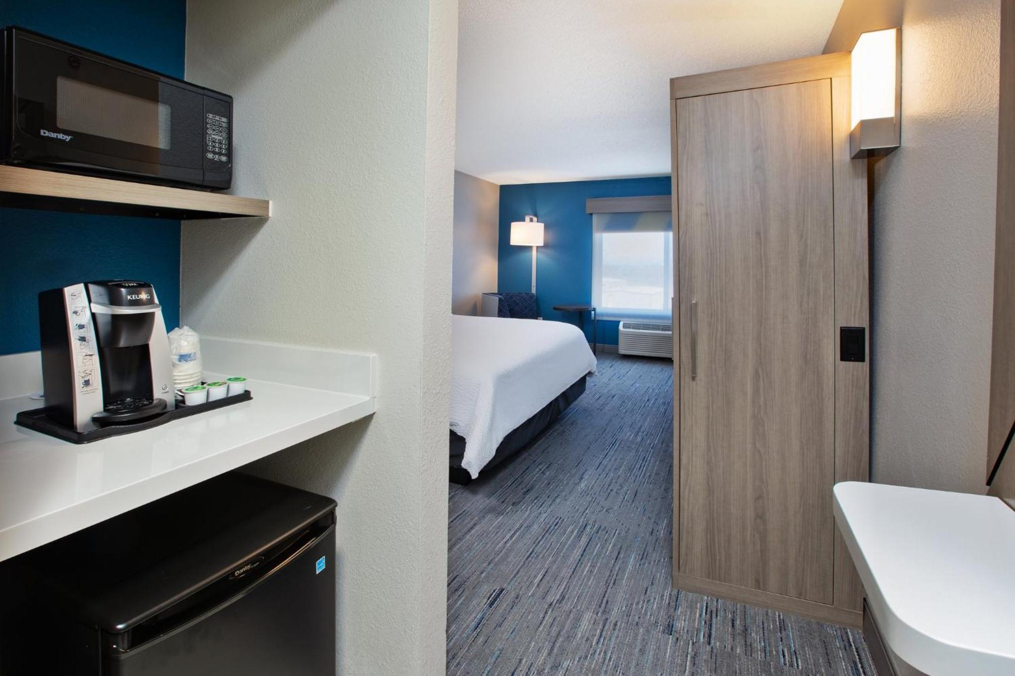 Holiday Inn Express Fremont By Ihg Eksteriør billede