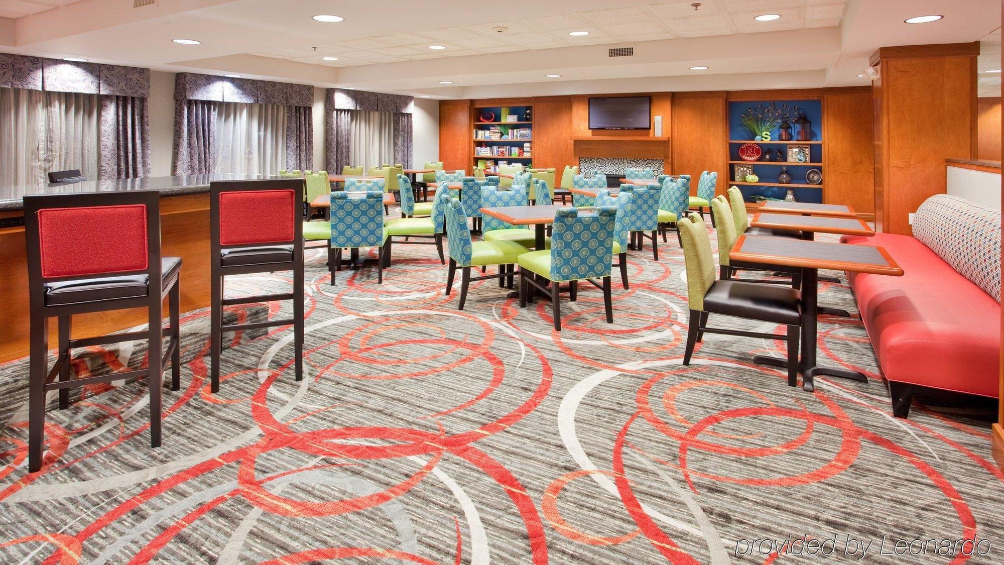 Holiday Inn Express Fremont By Ihg Eksteriør billede