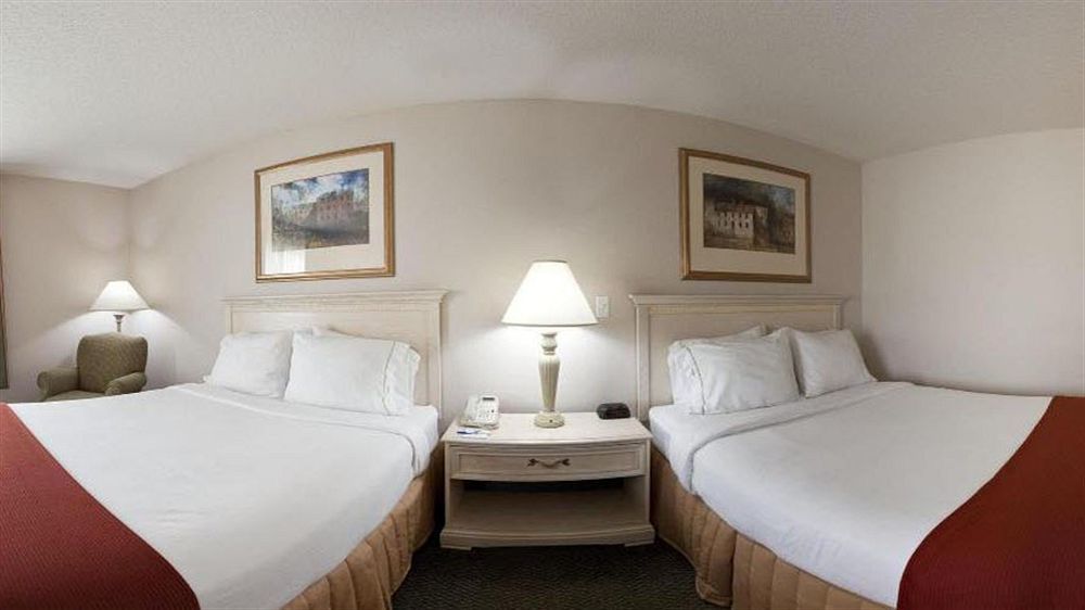 Holiday Inn Express Fremont By Ihg Eksteriør billede